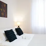 Artisti Apartment, Trilocale In Vanchiglia